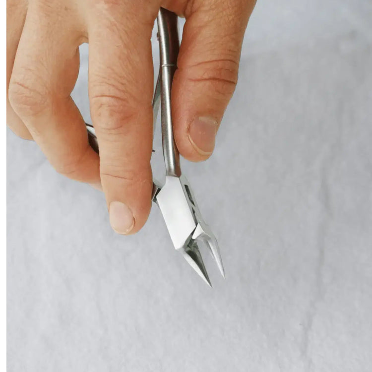 Pince à ongles - Coupe droite 18 mm - Mors plats et fins - 13 cm - Ruck Ruck 